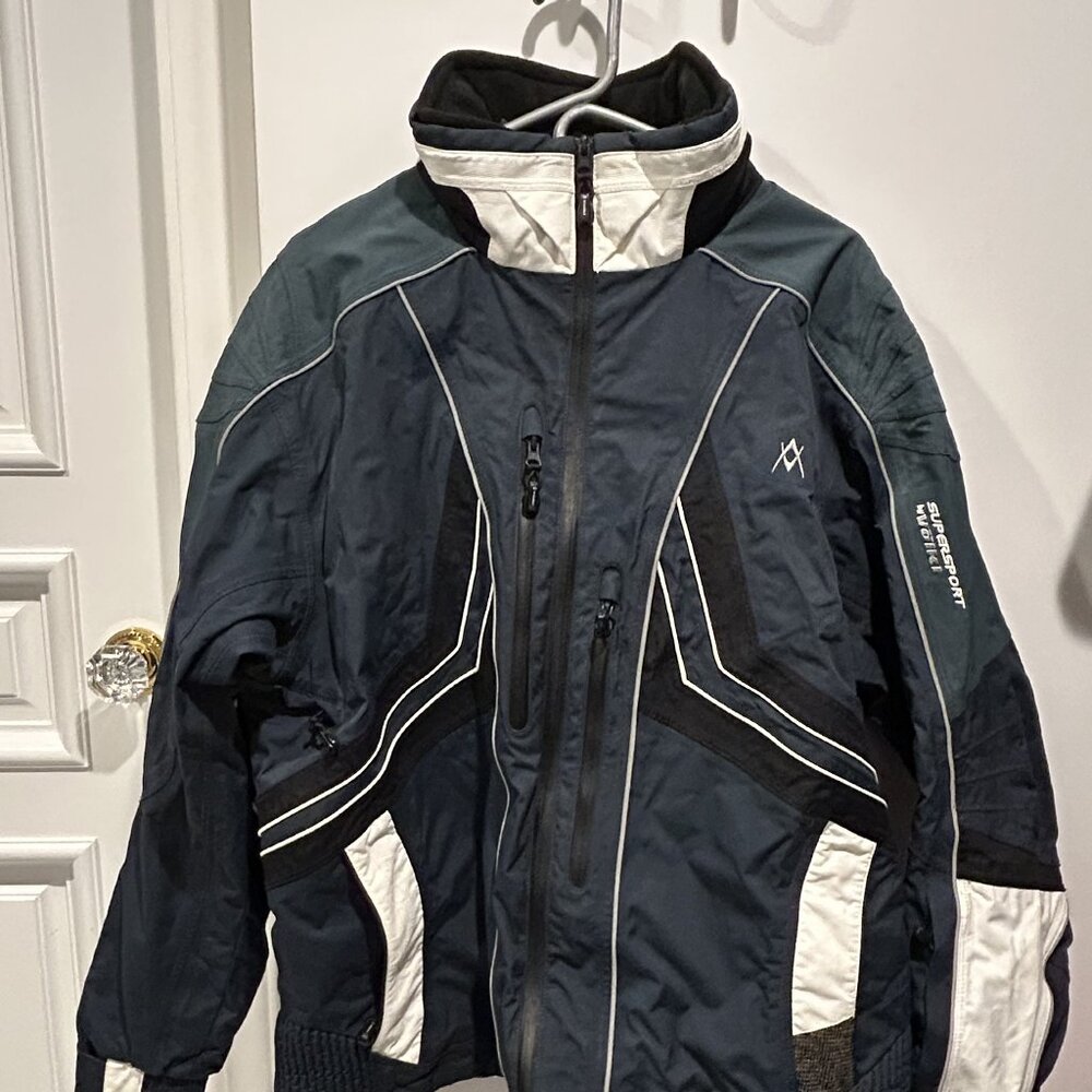 Volkl Ski Jacket - Men - Lightly Used - Sizes: USA- L, EU- 52, ITA- 52